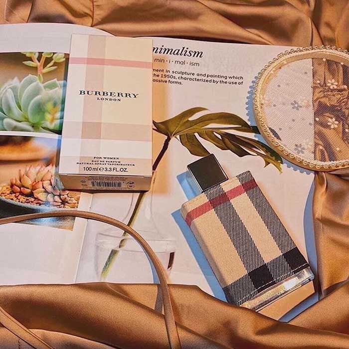 M&ugrave;i hương nước hoa Burberry London For Women gợi cảm, nữ t&iacute;nh